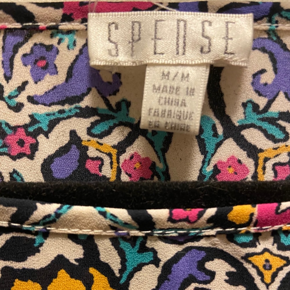 Sheer Patterned Blouse - Picture 2 of 5